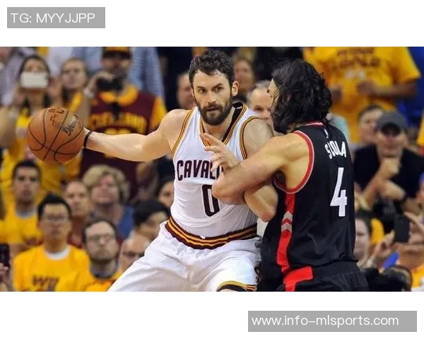 费尔顿:莫布里应学习加内特的心态每晚都要展现出强硬的竞争精神 费尔顿:莫布里应学习加内特的心态每晚都要展现出强硬的竞争精神