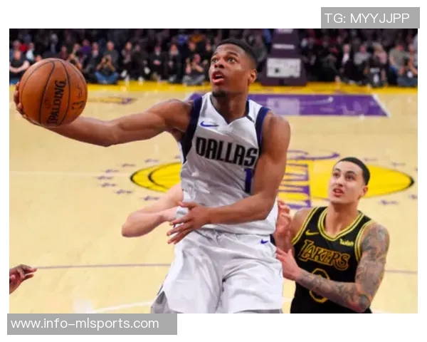 内史密斯早期艰难挣扎却不放弃绿军生涯终获成功与回报 内史密斯早期艰难挣扎却不放弃绿军生涯终获成功与回报