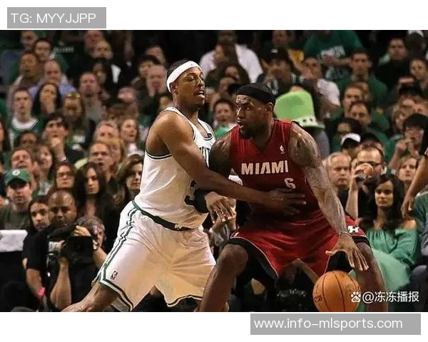 詹姆斯母亲曾想为儿子出头与皮尔斯发生冲突真相揭秘 詹姆斯母亲曾想为儿子出头与皮尔斯发生冲突真相揭秘