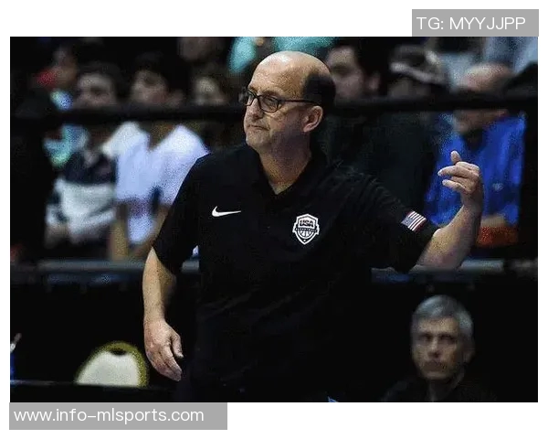 卢参与非法赌博事件引发热议美网友呼吁逮捕以便小范甘迪接任