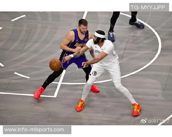 客场挑战奇才加福德和浓眉出战存疑莱夫利缺阵可能性大