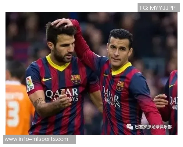 罗贝托与阿尔巴合影留念感慨共度岁月祝福未来一切顺利